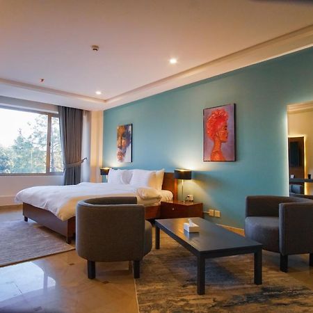 Roomy Signature Hotel, Islamabad Exterior photo