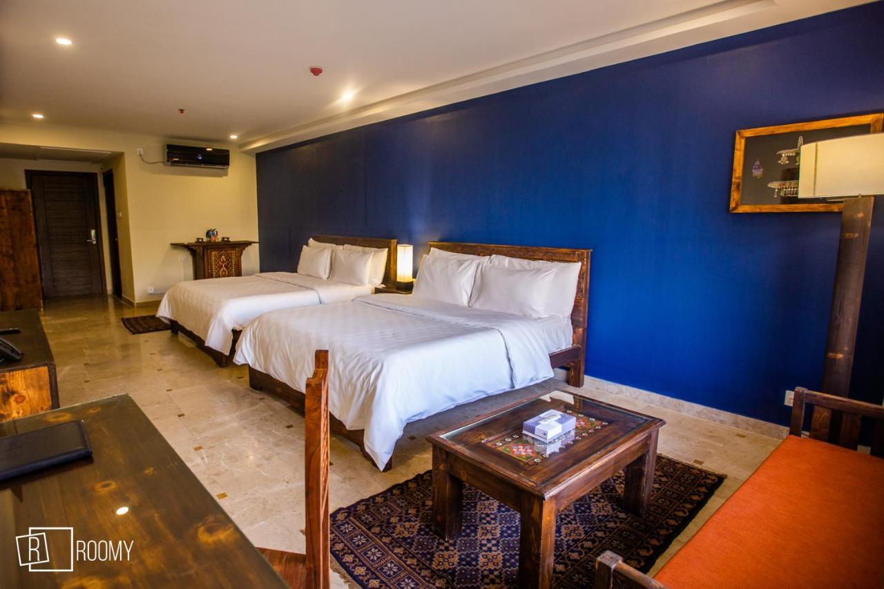 Roomy Signature Hotel, Islamabad Exterior photo
